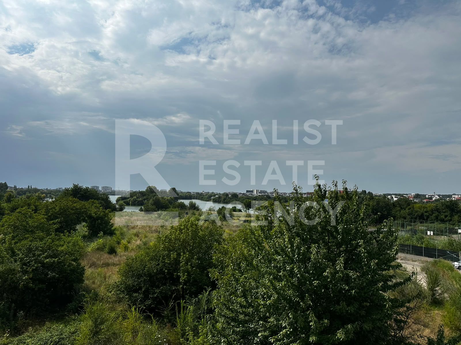 Închiriere, Apartament 2 camere + terasă+ loc de parcare — fotografia 13