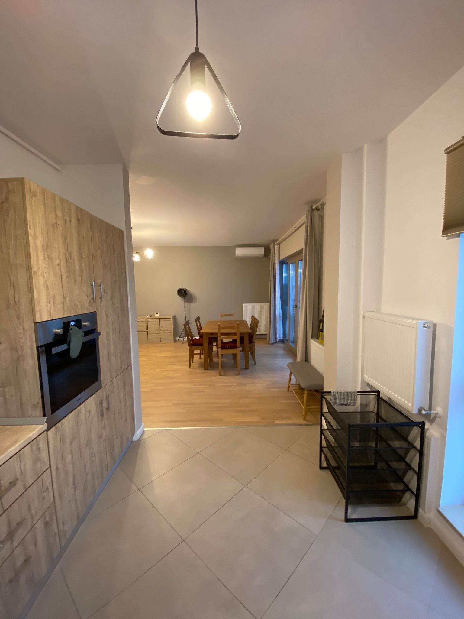 Apartament 4 Camere Zona Sisesti de închiriat — fotografia 3