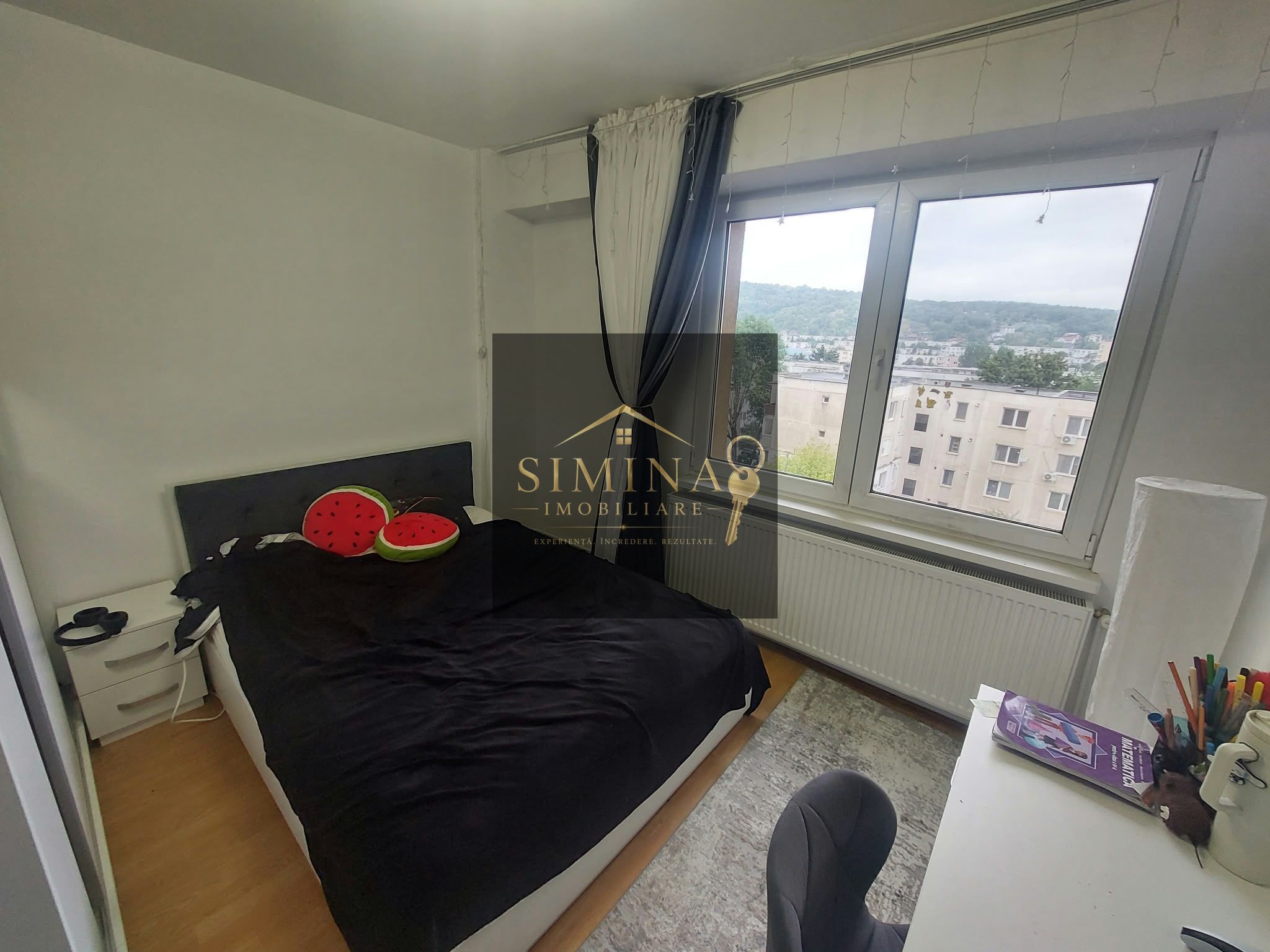 Apartament 4 Camere, De Vanzare, Etaj Intermediar, Tudor, Corina — fotografia 5