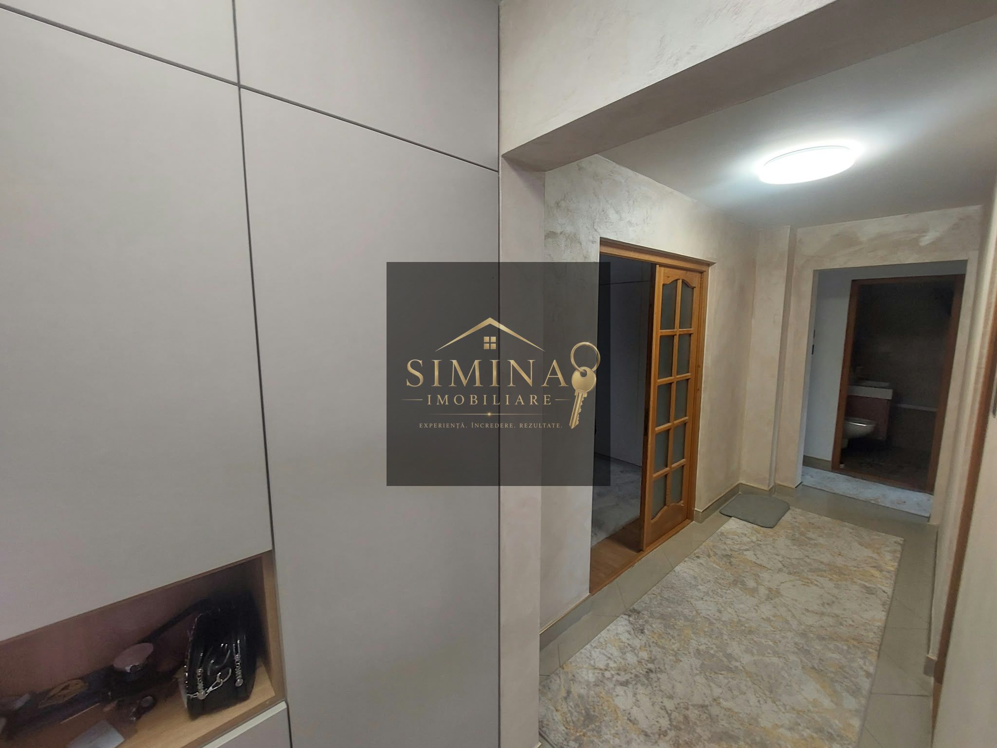 Apartament 4 Camere, De Vanzare, Etaj Intermediar, Tudor, Corina — fotografia 6