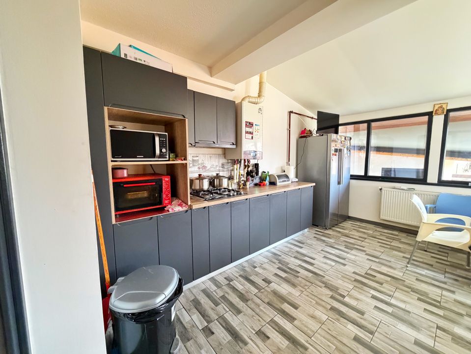 Casa spatioasa 5 camere Trivale - Clasa energetic A — fotografia 9