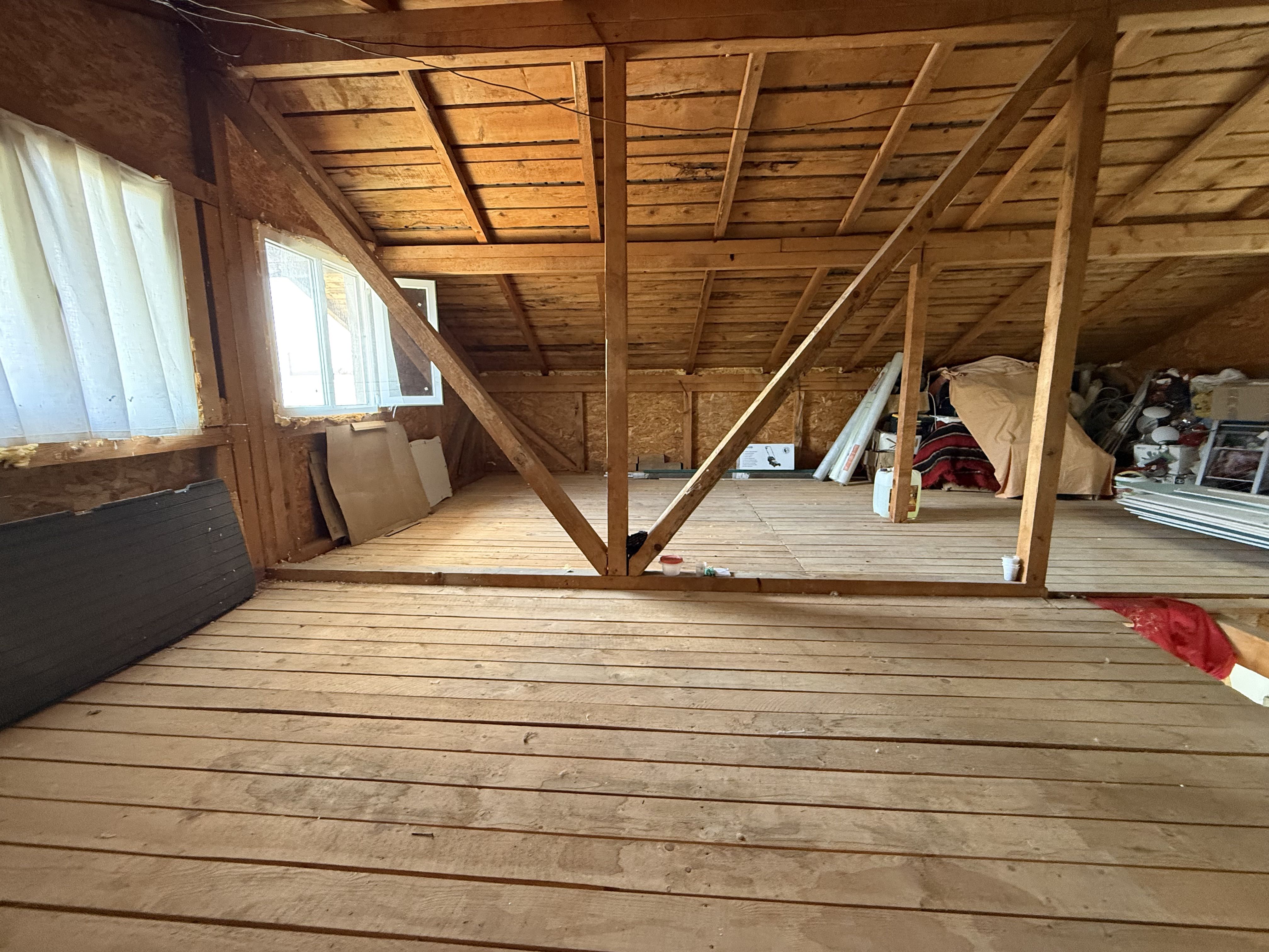 Casă renovată Slobozia -Câmpina + teren intravilan 526 mp — fotografia 8