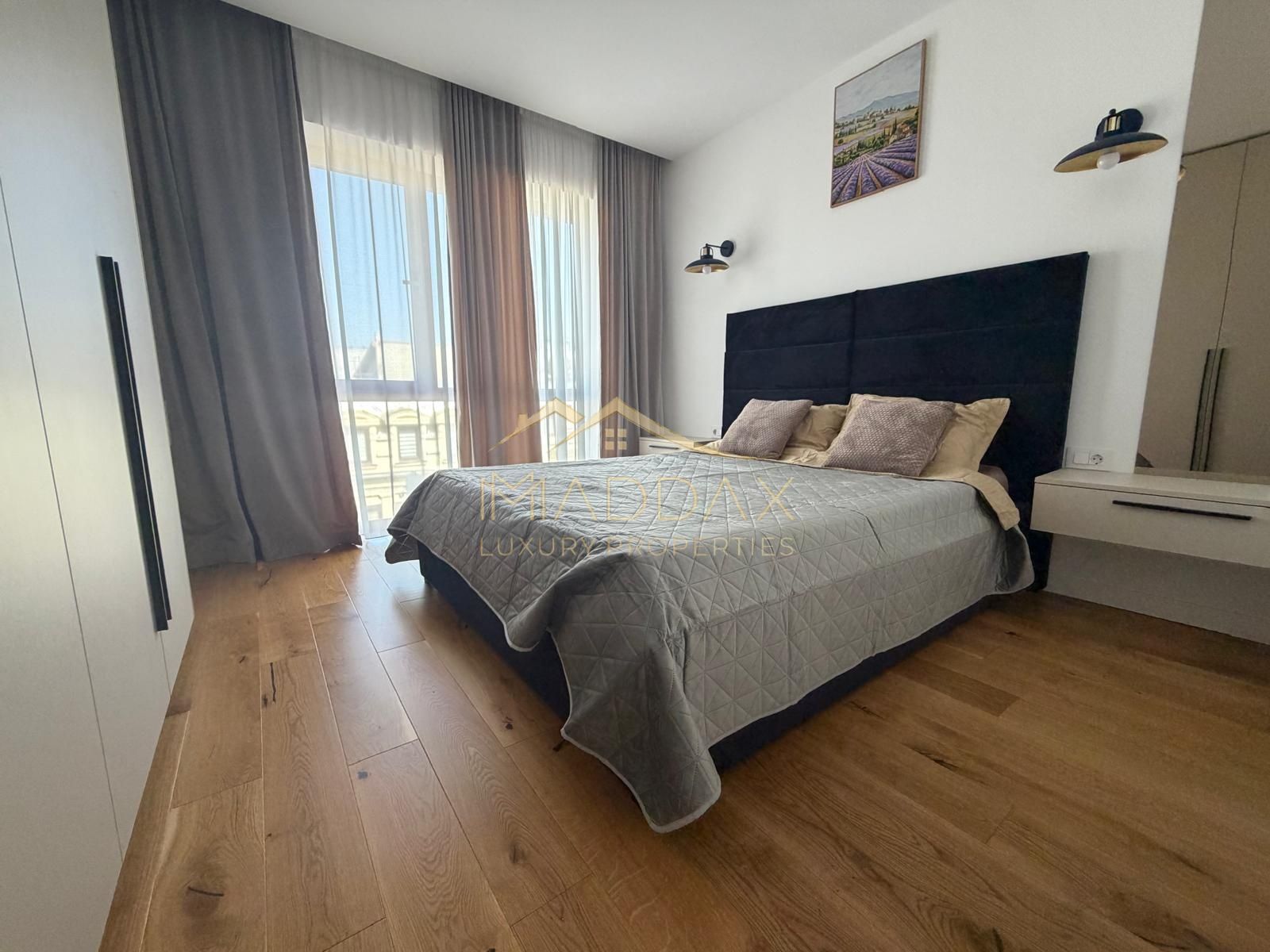 🏢 LUXURY LIVING | 2 Camere | Terasă Superbă | Loc Parcare INCLUS | Panduri — fotografia 3
