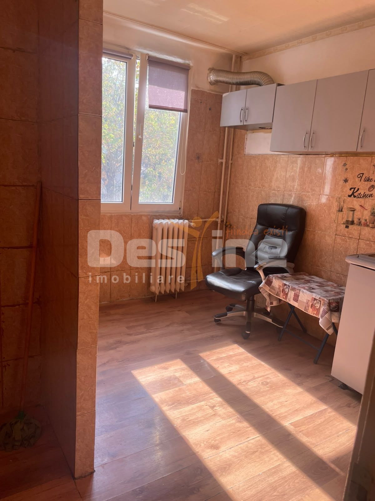 APARTAMENT 2 CAMERE DECOMANDAT RENOVAT — fotografia 6