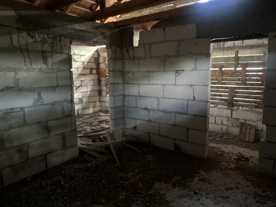 Casa de vanzare 4 camere la rosu Simeria — fotografia 5