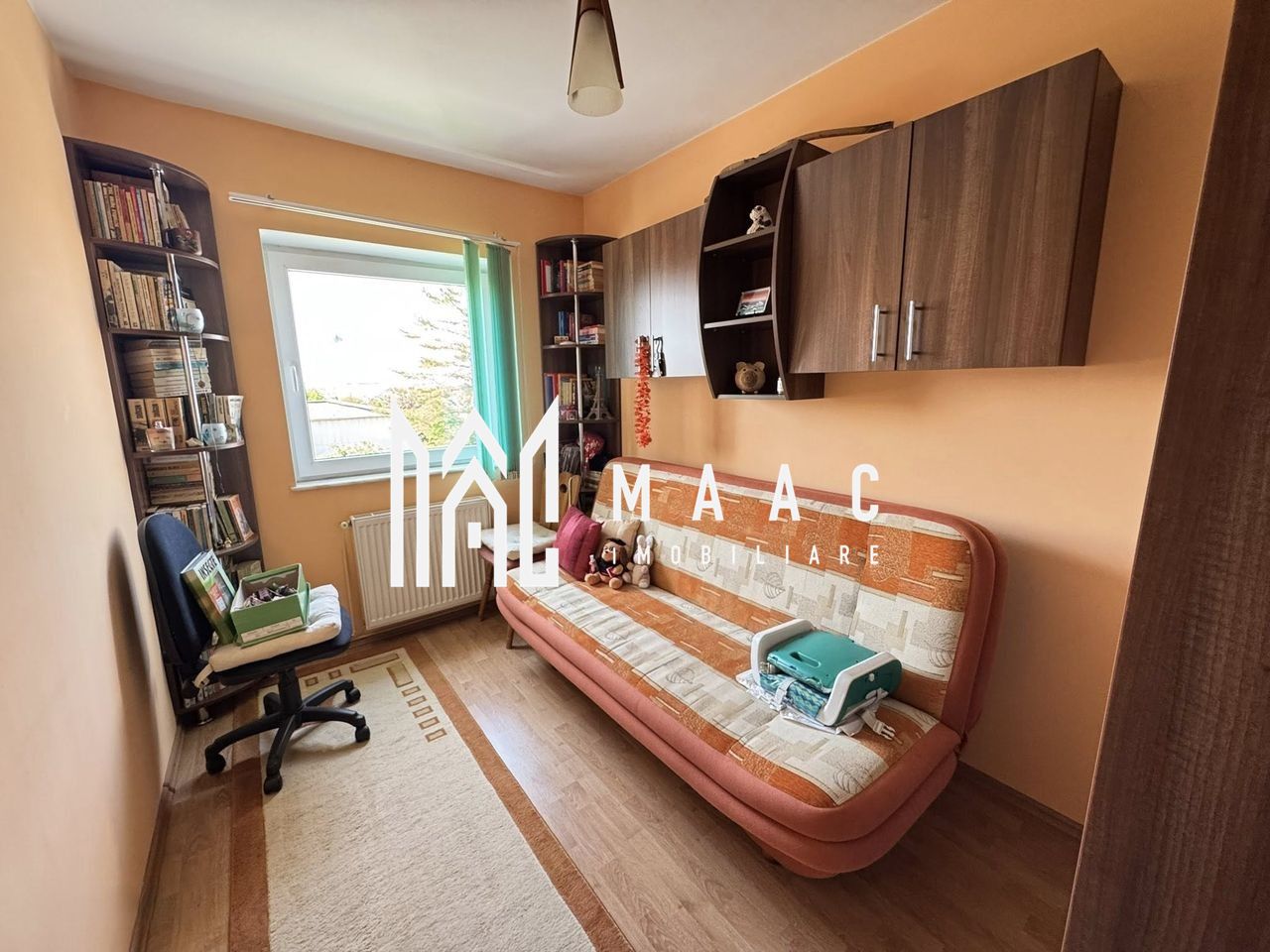 Apartament 3 camere | Decomandat | 2 Balcoane |  Valea Aurie — fotografia 2