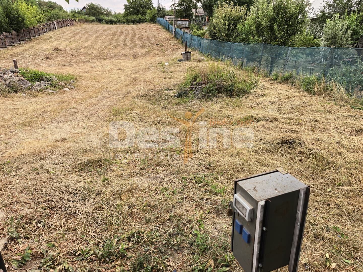 Teren 3.000 mp, cu autorizație și utilități — fotografia 3