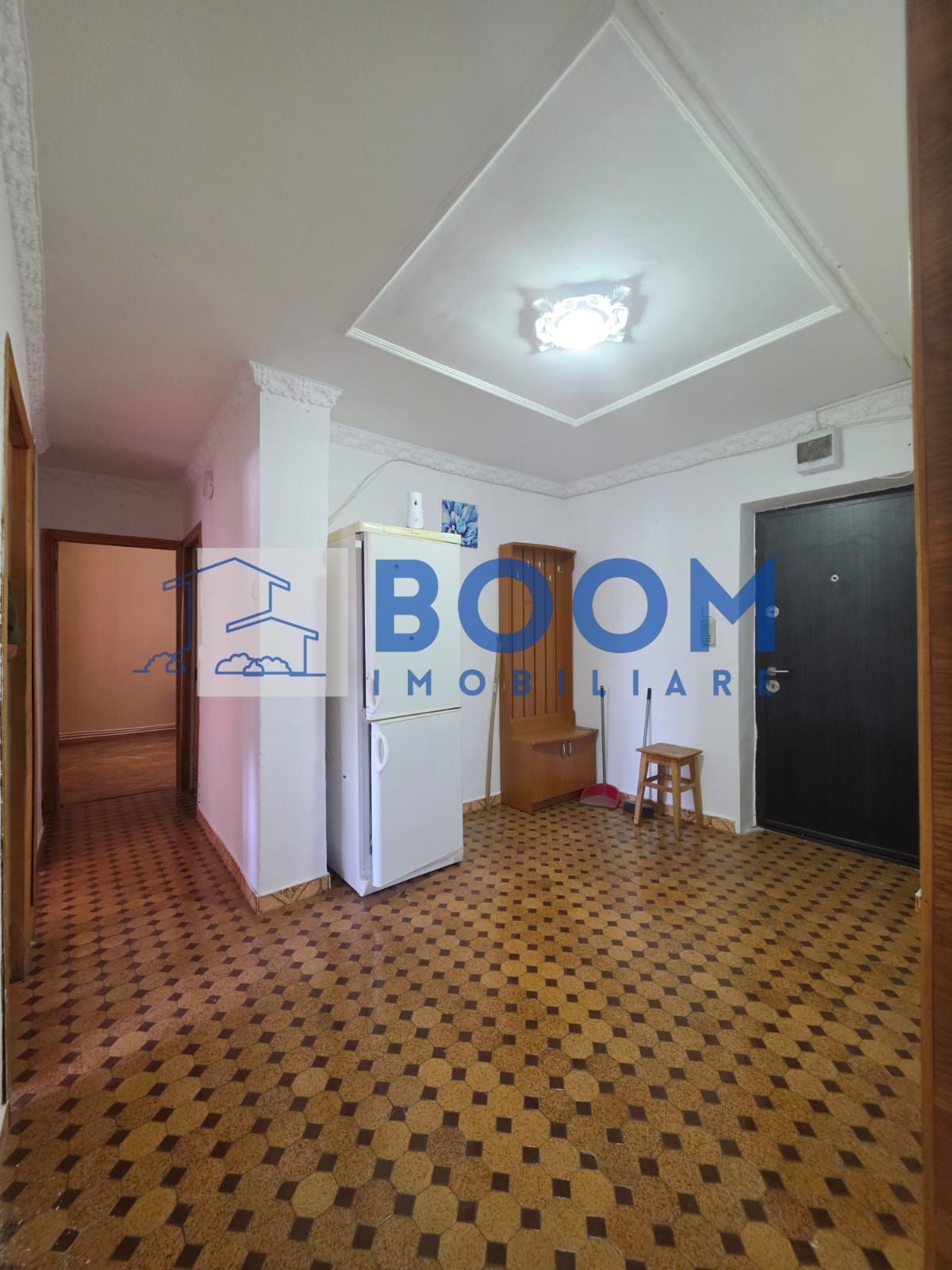 Apartament 3 camere | Centrala proprie | Proiect lift aprobat