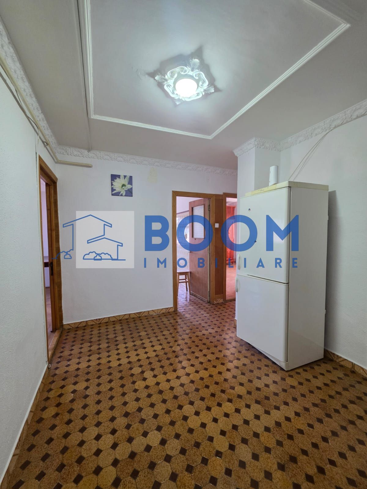 Apartament 3 camere | Centrala proprie | Proiect lift aprobat — fotografia 3