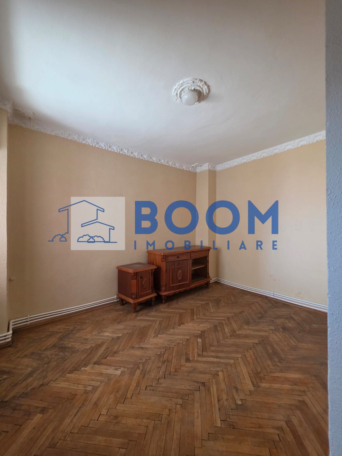 Apartament 3 camere | Centrala proprie | Proiect lift aprobat — fotografia 9
