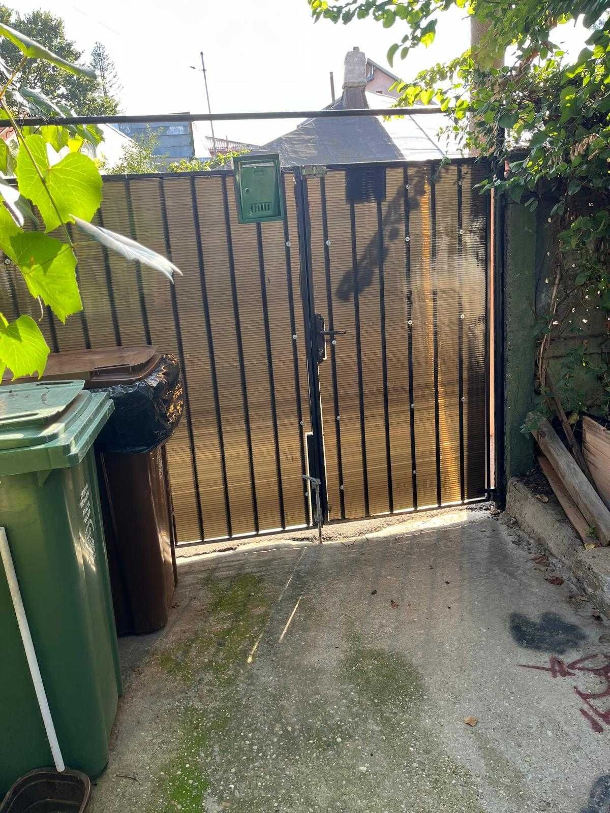 De vanzare casa trei camere — fotografia 3