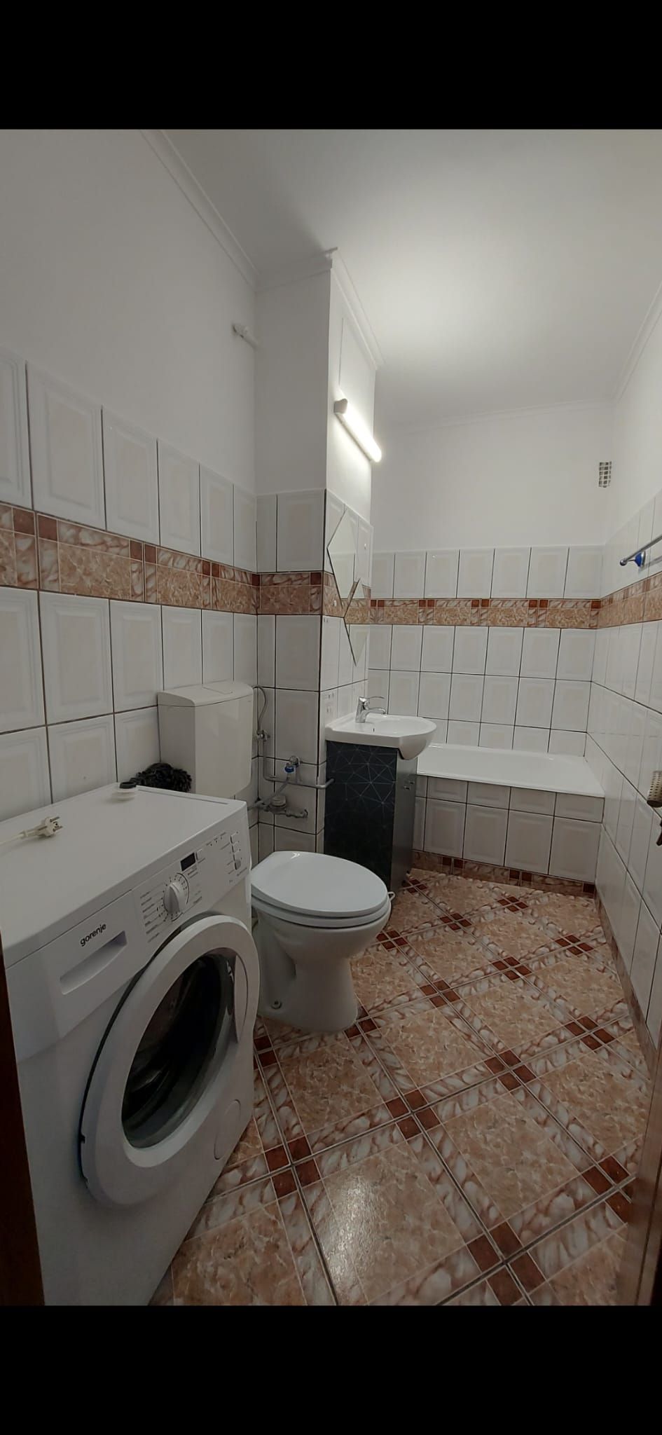 Garsonieră de închiriat parc milia Câmpina Ultracentral 42 mp — fotografia 5