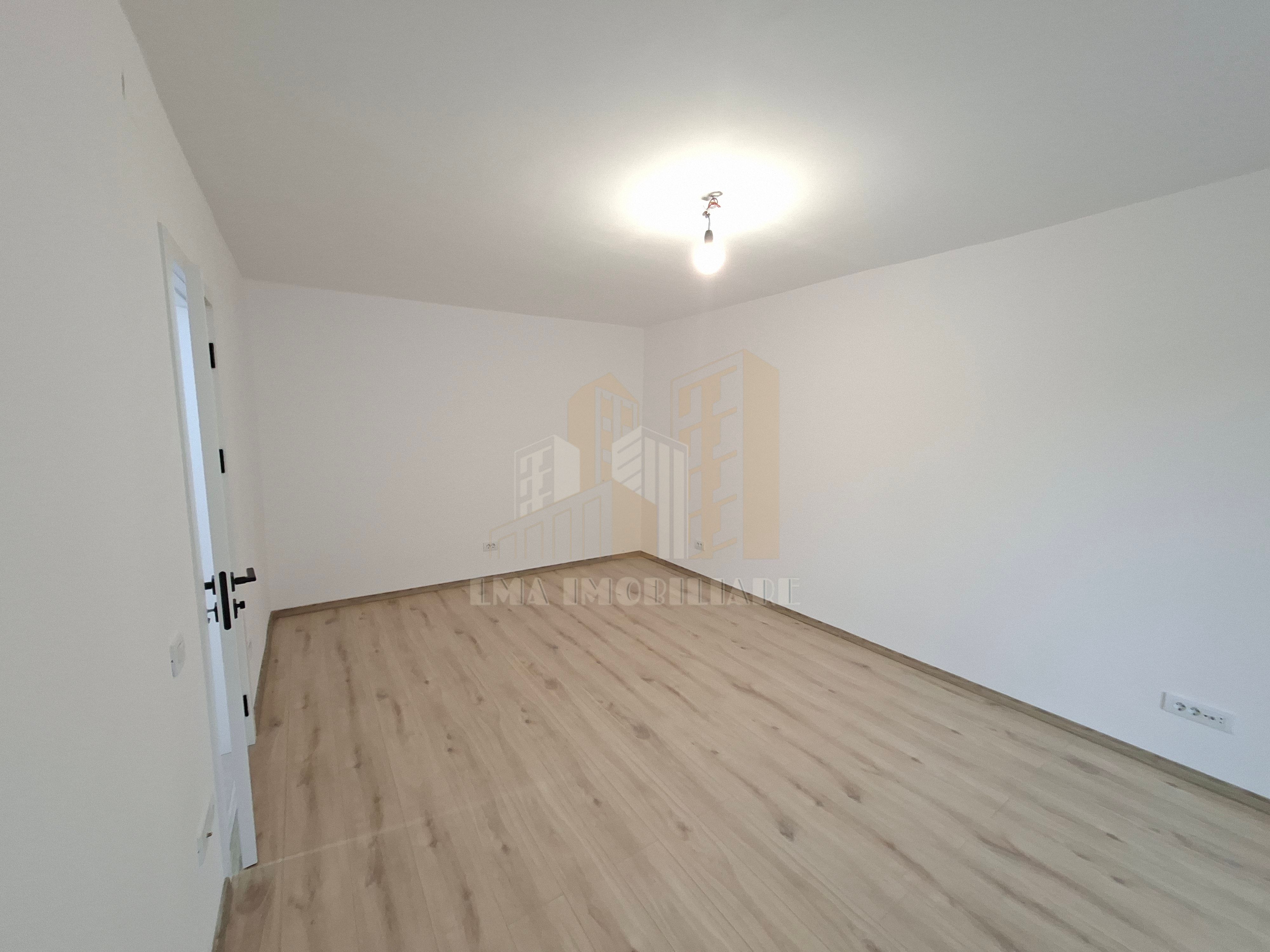 Apartament 2 camere decomandat Tractorul Brasov — fotografia 4