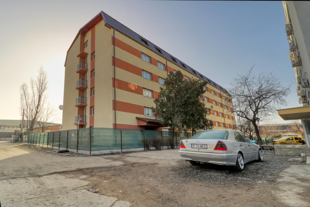 Centru de Cazare cu 380 Locuri – Proprietate Generatoare de Venit — fotografia 3