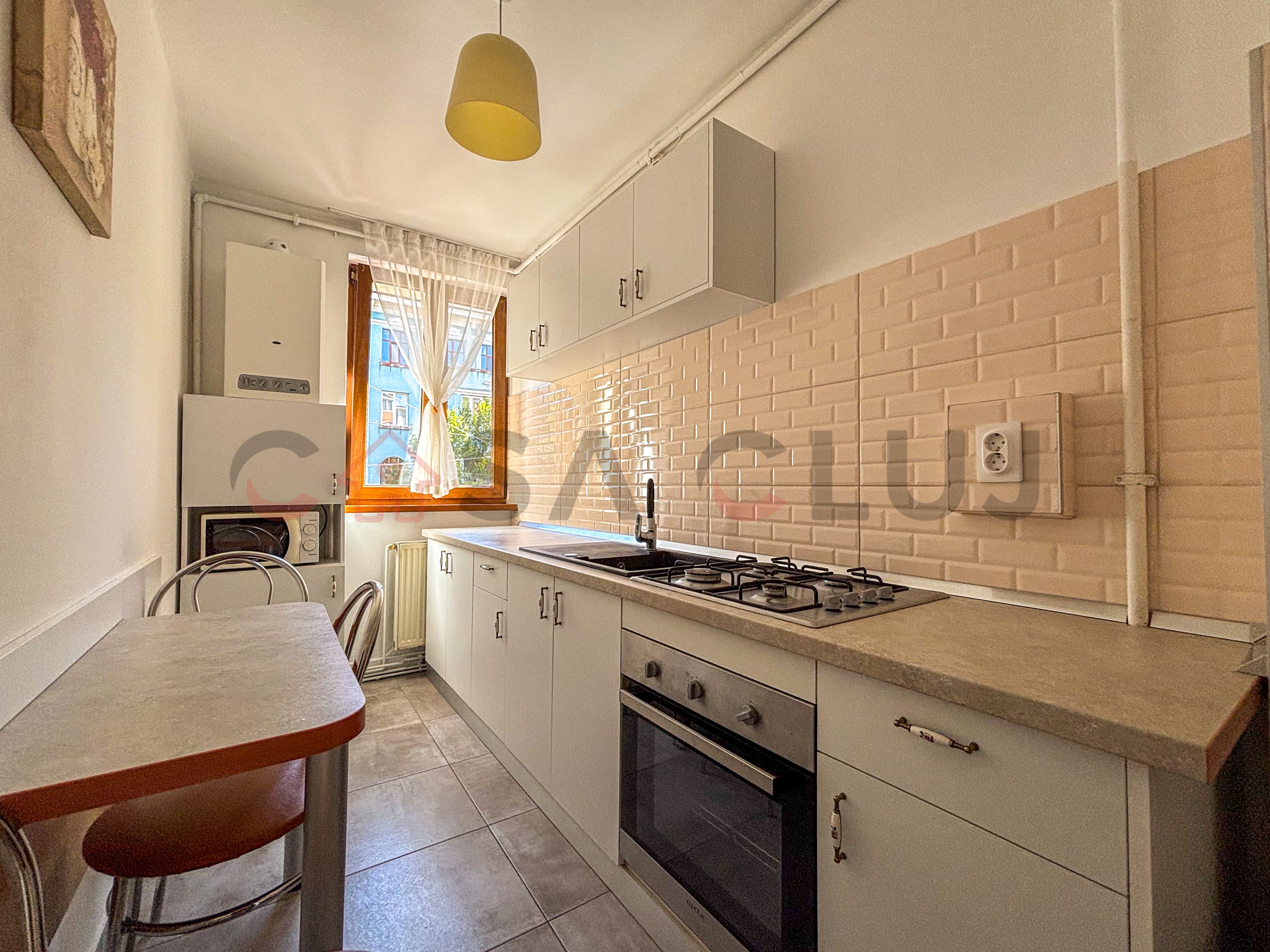 Apartament Decomandat - Etaj 1 - Bloc Izolat Termic - Strada Horea — fotografia 4