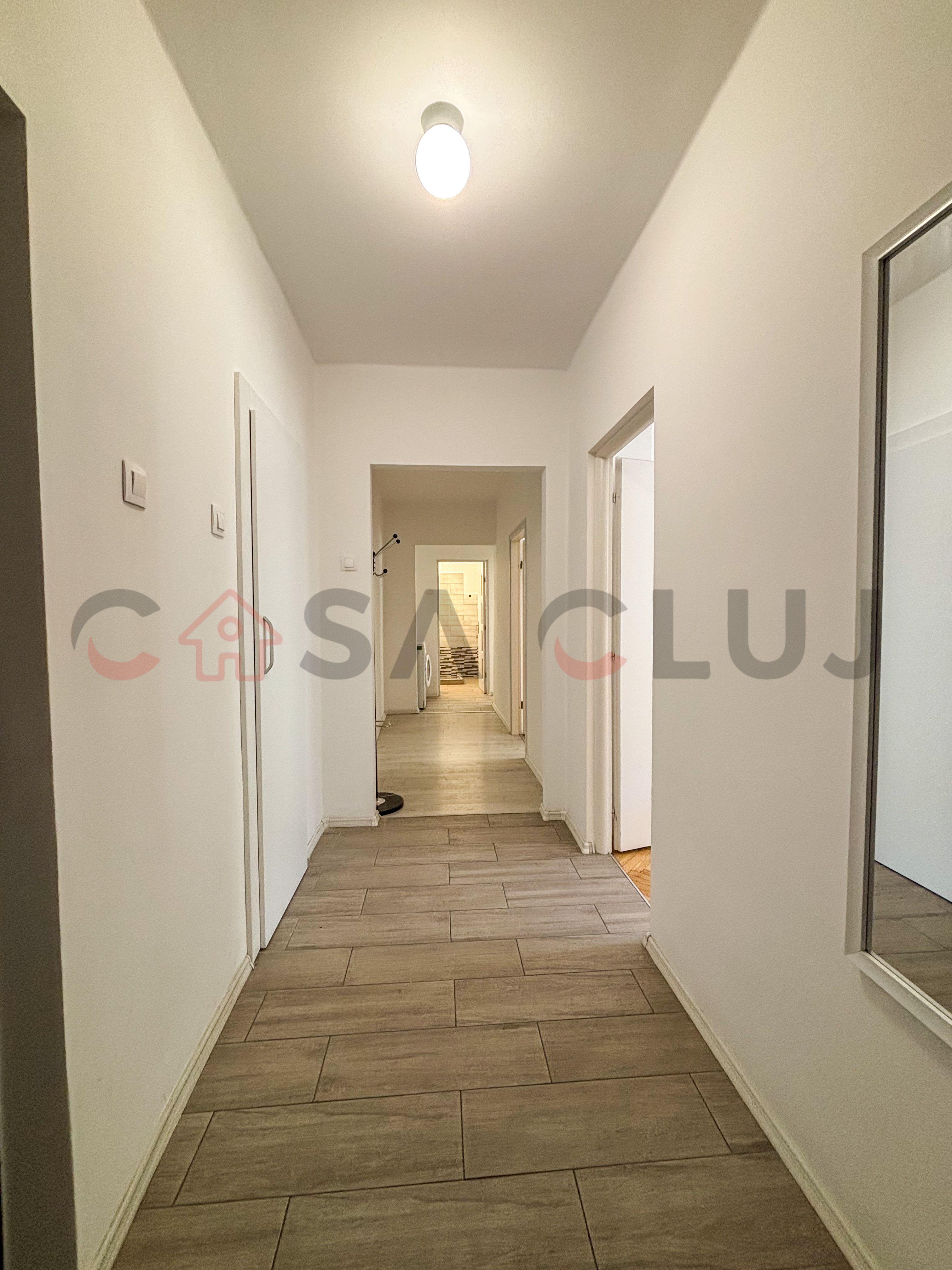 Apartament Decomandat - Etaj 1 - Bloc Izolat Termic - Strada Horea — fotografia 6