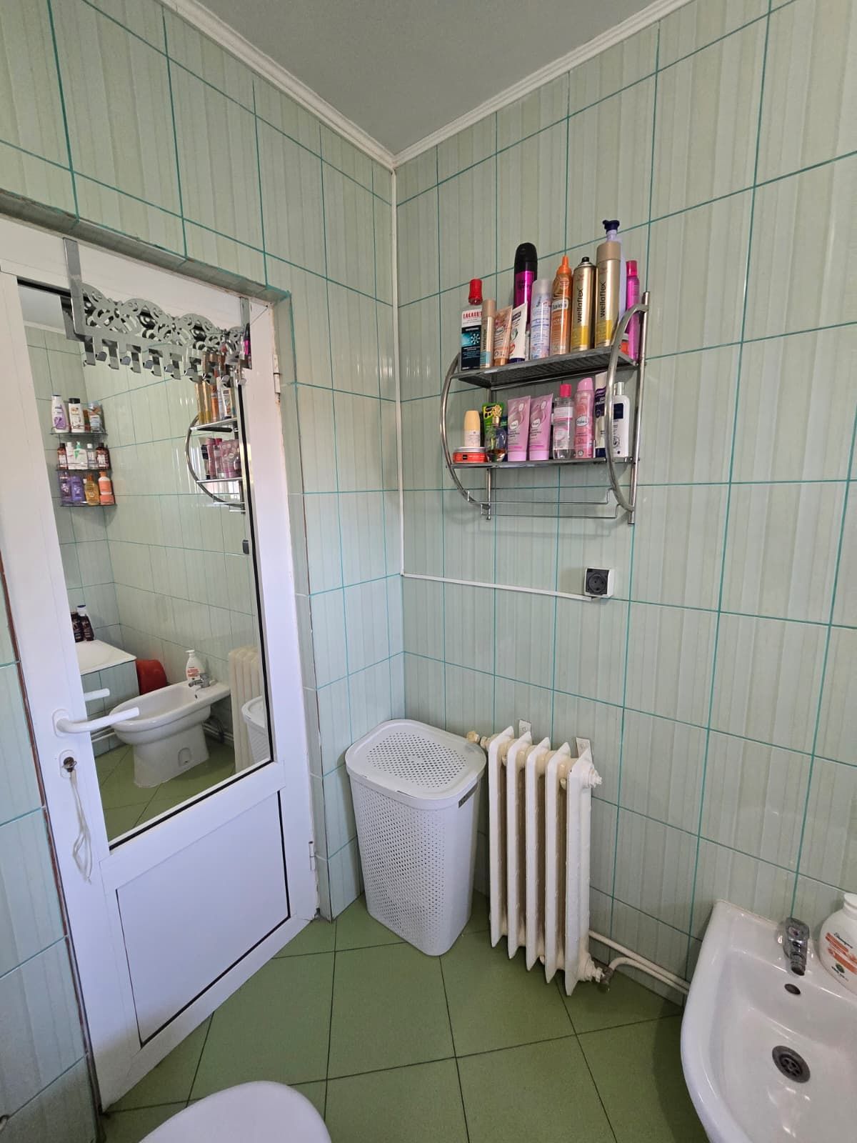 Apartament TÂRGU CUCU | 3 camere, semidecomandat, 68 mp total, mobilat — fotografia 9