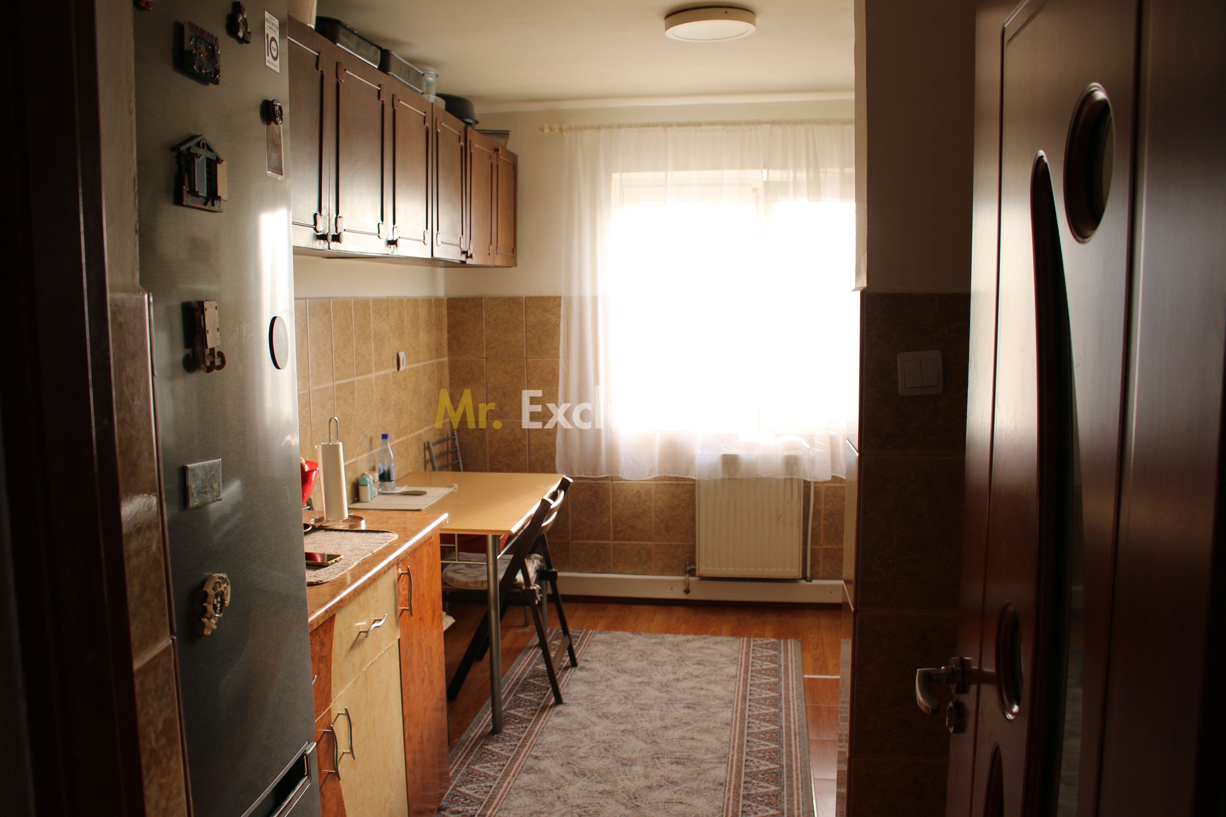Apartament cu 3 camere decomandat, 71 mp – zona 9 Mai — fotografia 5