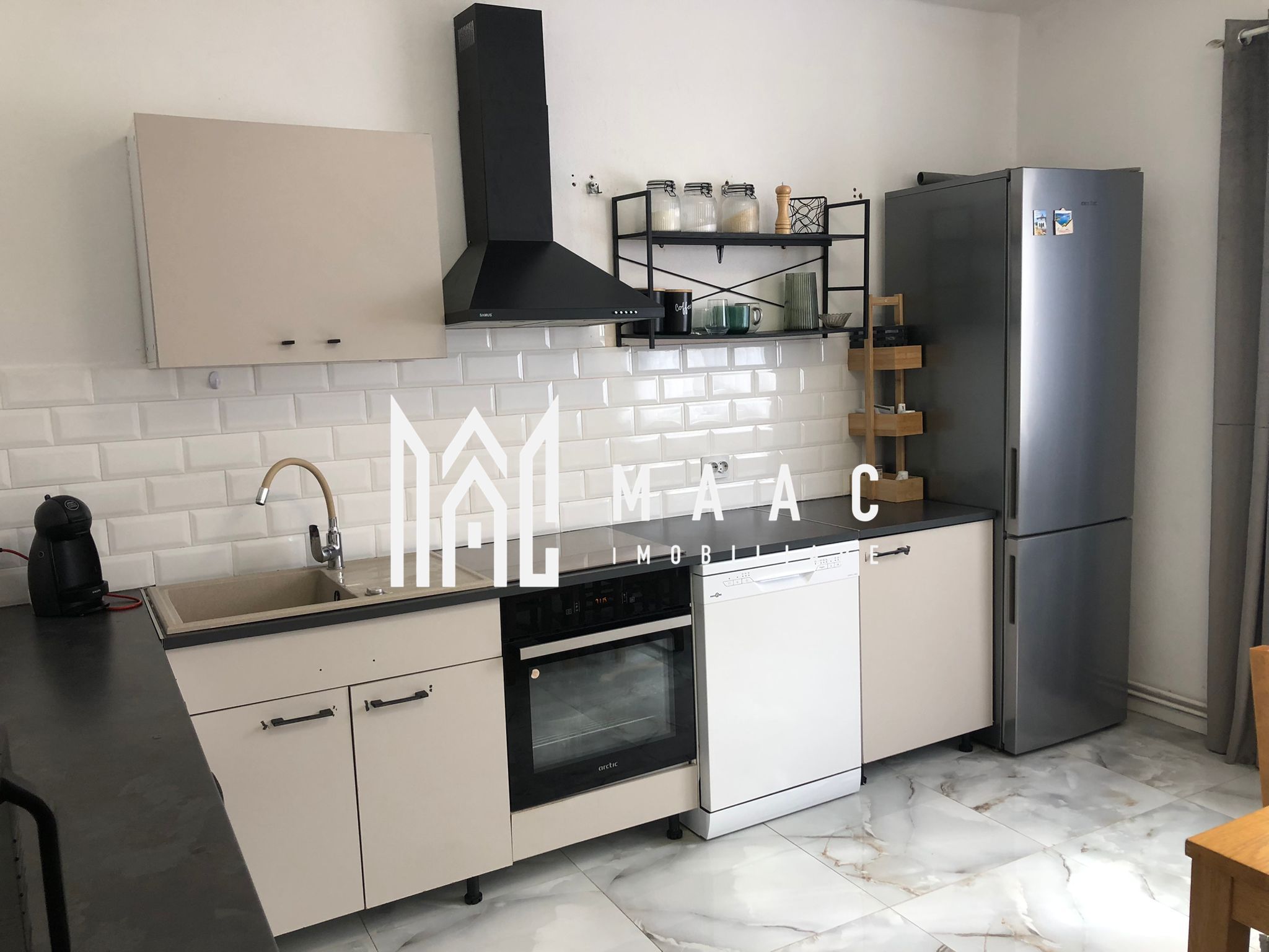 Casă cu doua corpuri I 240 MPU I 1000 MP Teren I Cisnadie — fotografia 7