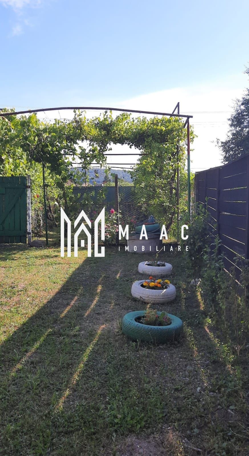 Casă cu teren generos | 18 km de Sibiu | 2400 mp teren | Anexe& Construcție noua — fotografia 3