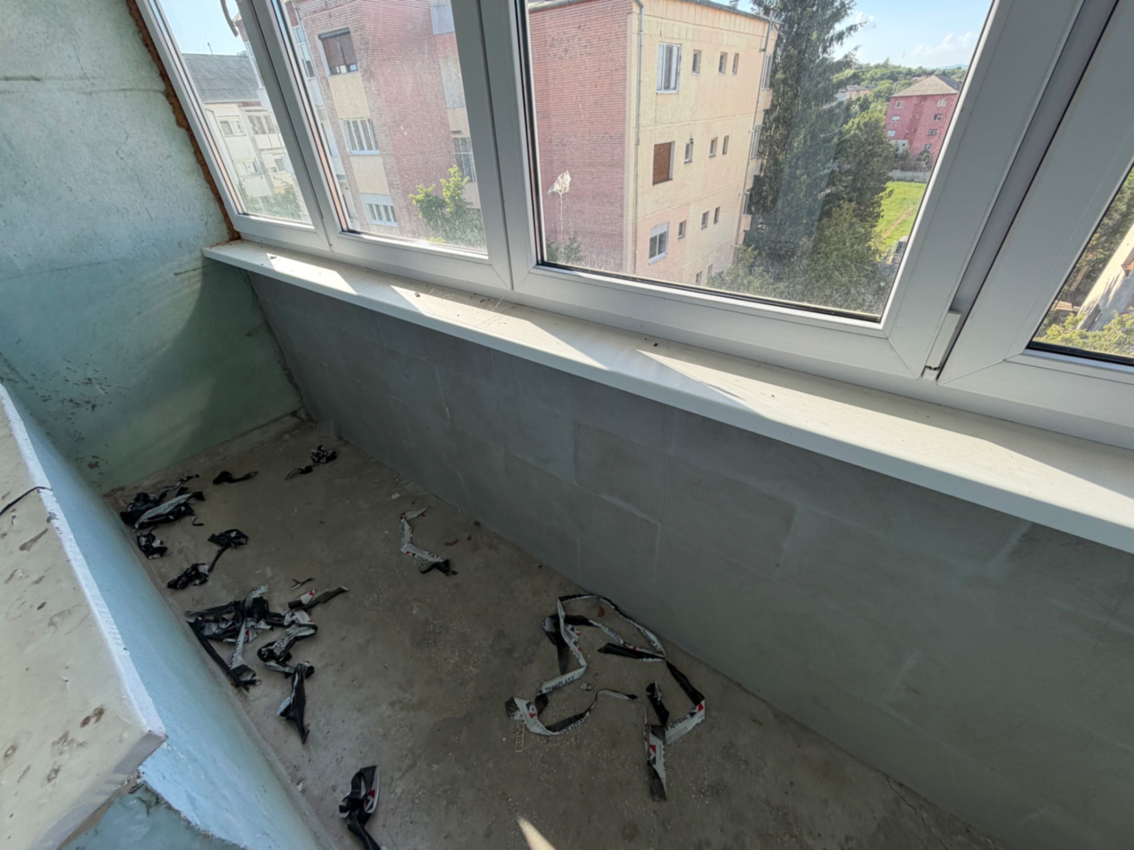 Apartament 3 camere, decomandat - Cugir — fotografia 11