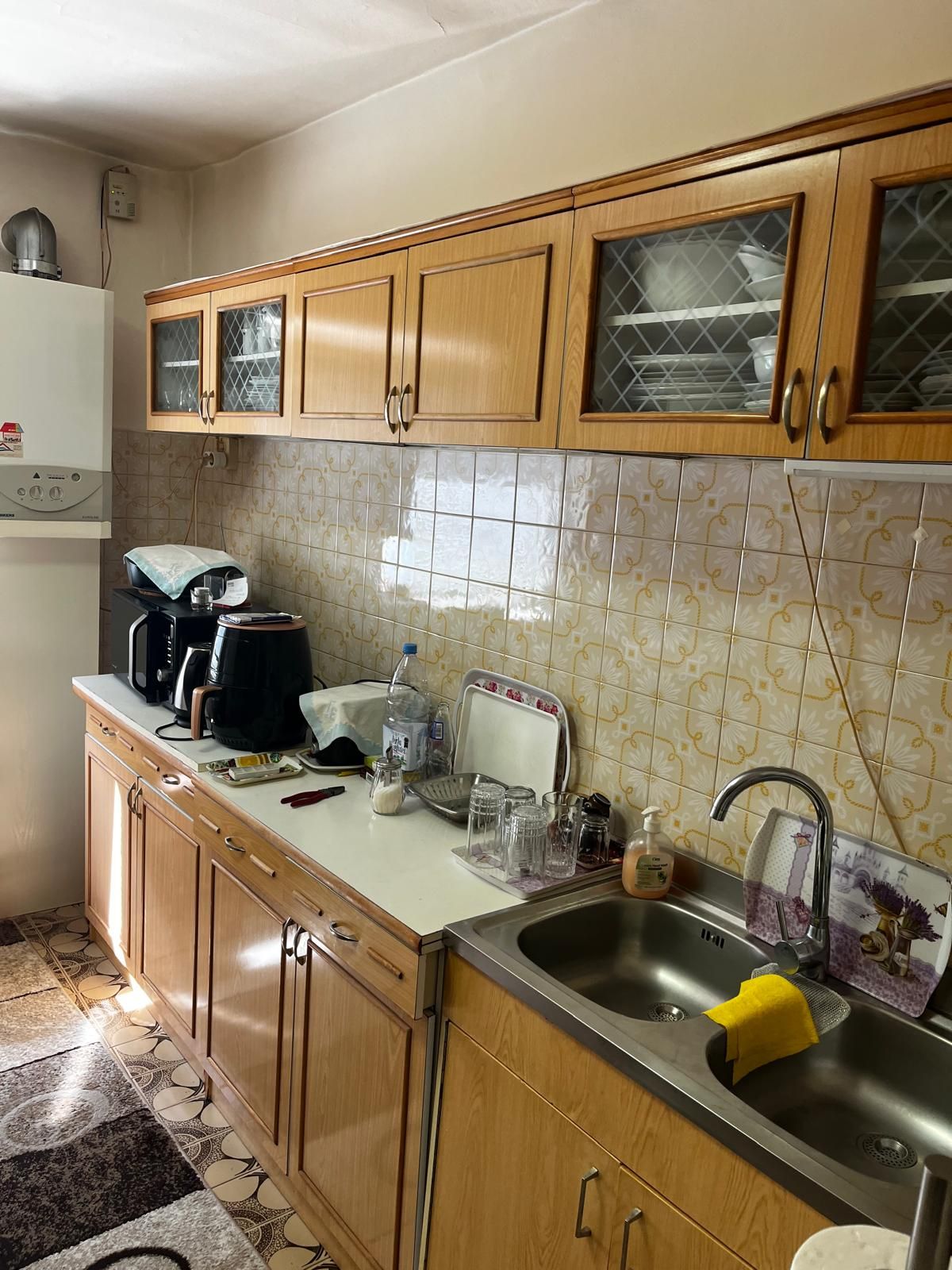 Apartament cu 4 camere, 80 mp utili la etajul 1 chiar in Calea Lipovei — fotografia 5