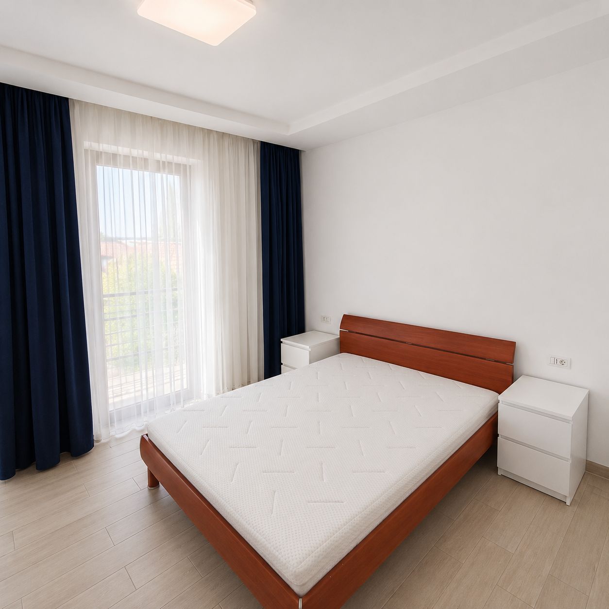Inchiriez apartament 2 camere, Dumbravita langa padure — fotografia 15