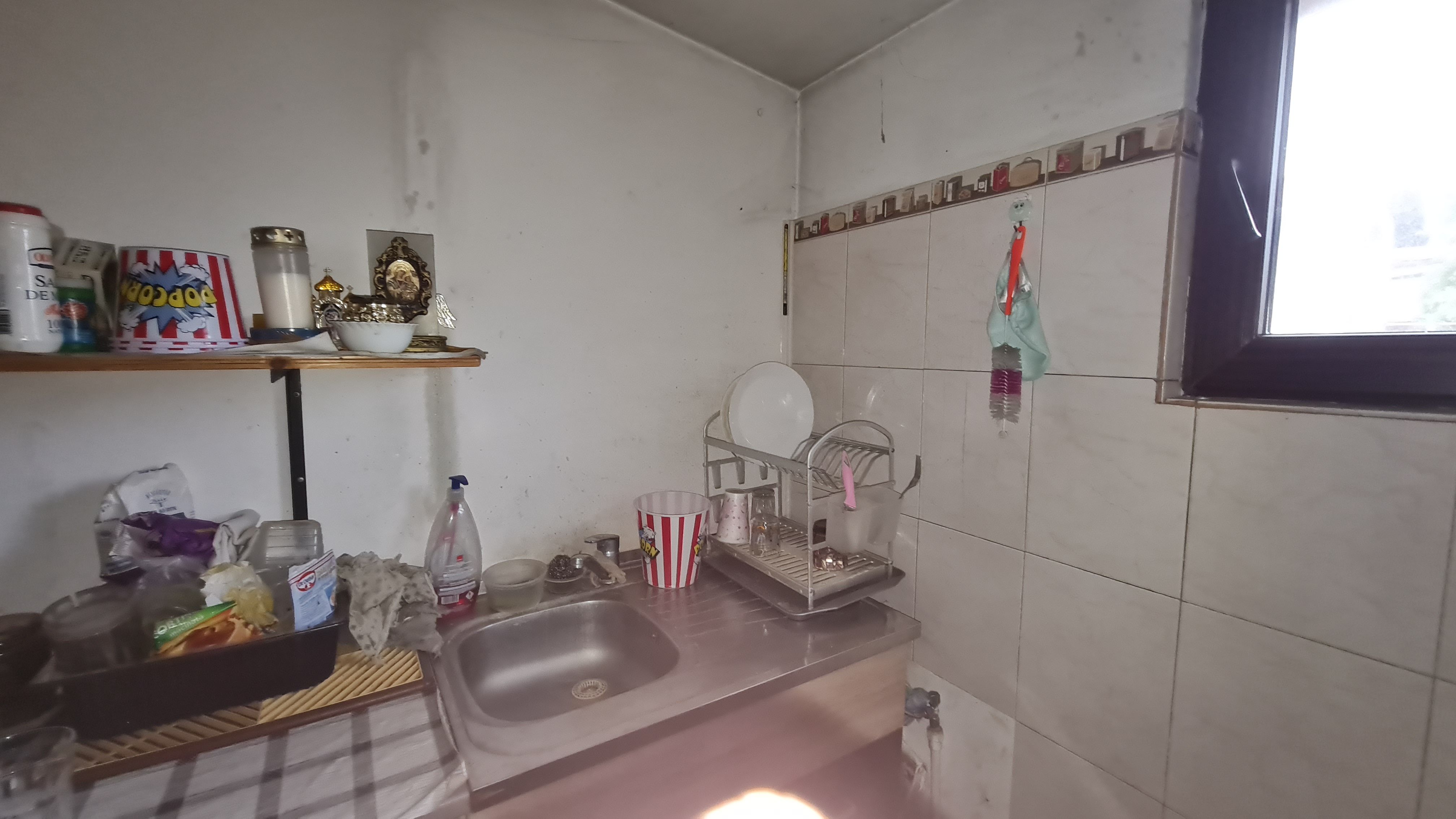 Casa individuala pe  strada Oltului I zona Metro Voluntari! — fotografia 9