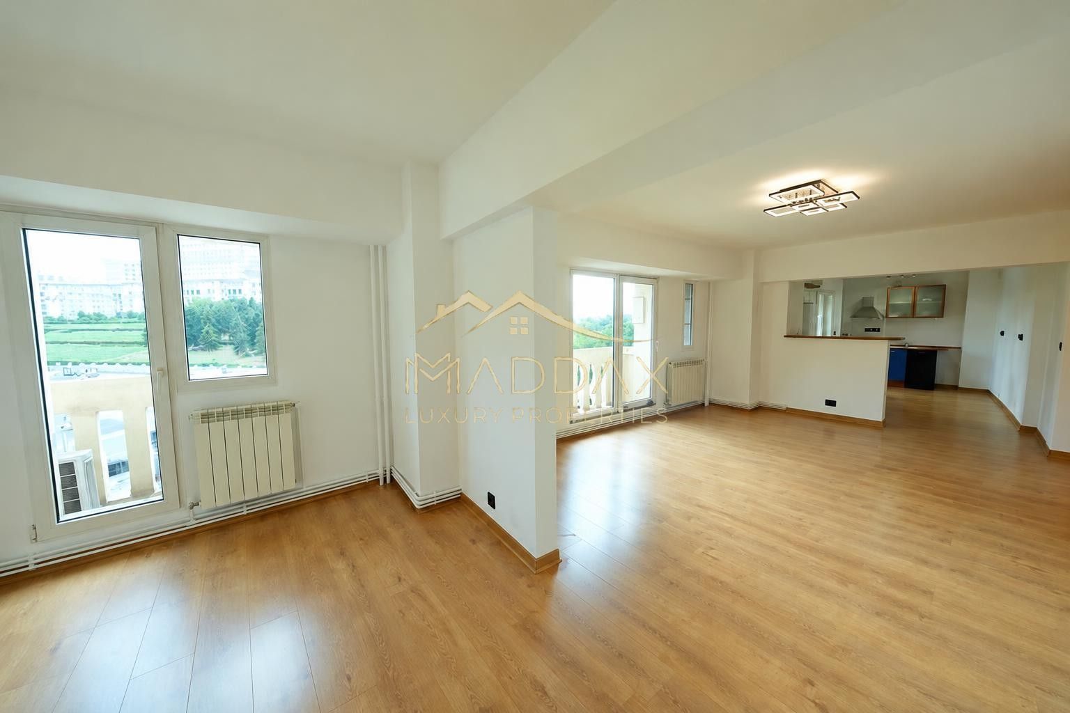 Izvor - Parlament | 4 Camere, 115 mp | Ideal Birou sau Rezidențial | Centrală