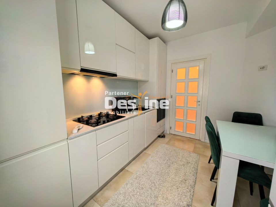 Duplex modern cu design britanic 7 camere D+P+1+M 160 mp — fotografia 14