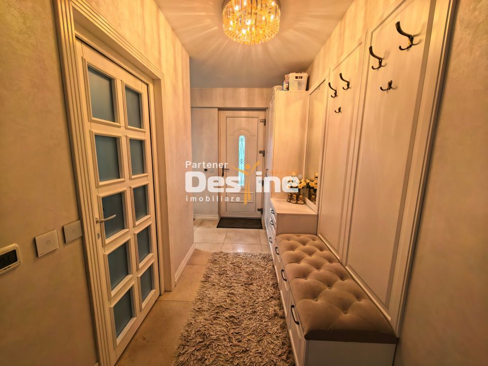 Duplex modern cu design britanic 7 camere D+P+1+M 160 mp — fotografia 18