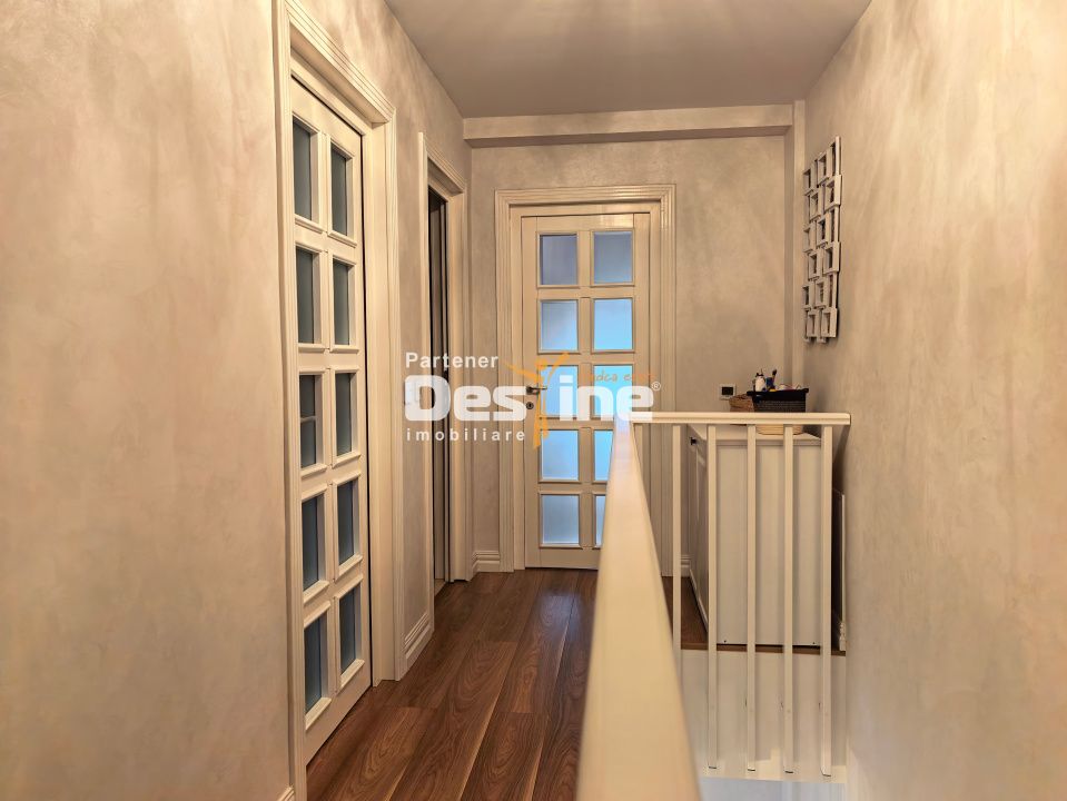 Duplex modern cu design britanic 7 camere D+P+1+M 160 mp — fotografia 22