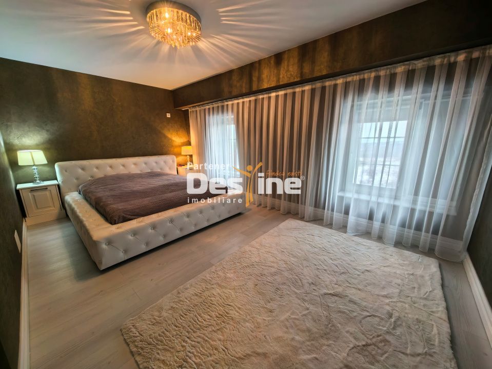Duplex modern cu design britanic 7 camere D+P+1+M 160 mp — fotografia 6