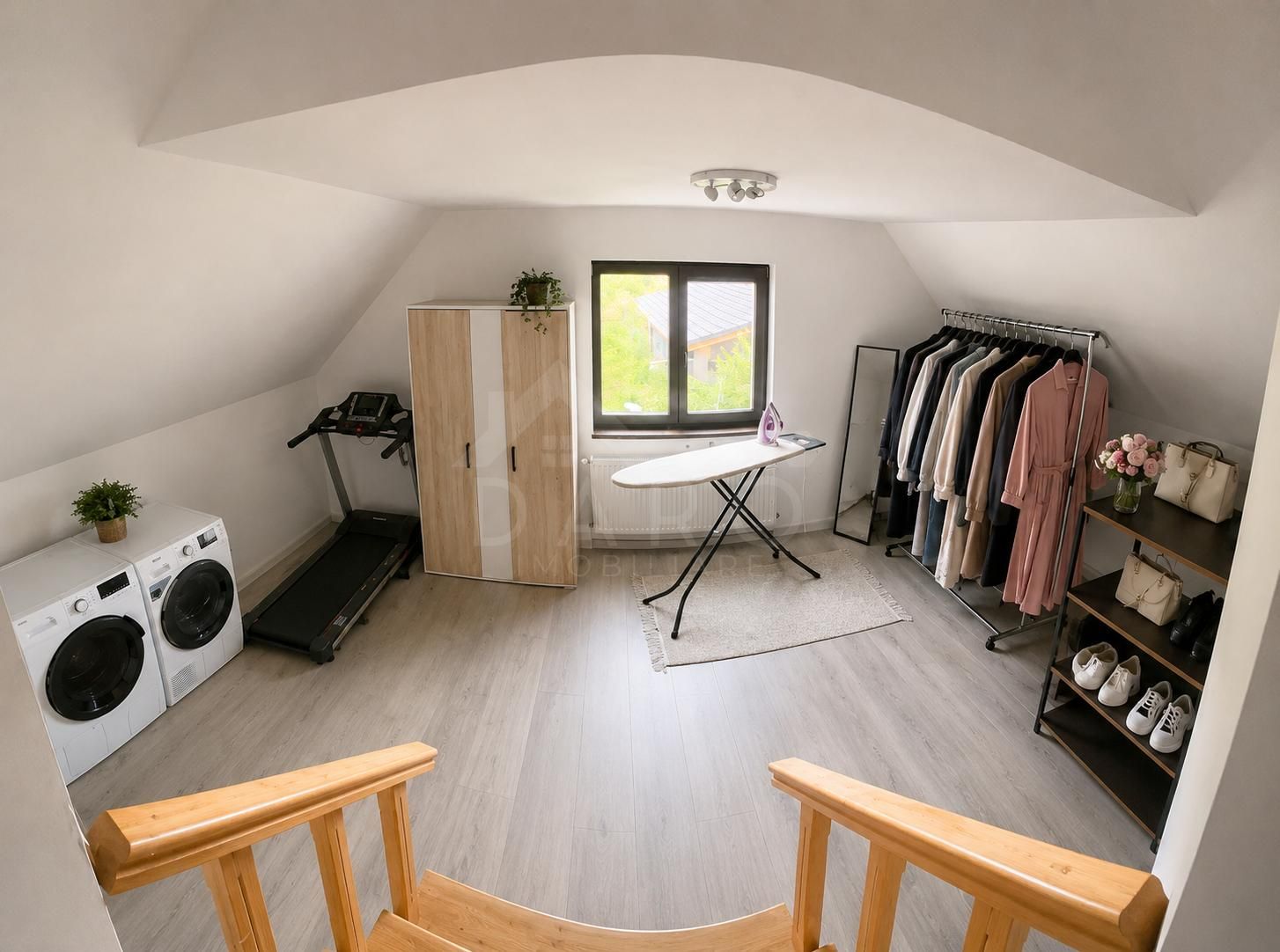 vand casa in Nazna sau schimb  cu apartament plus diferenta — fotografia 10