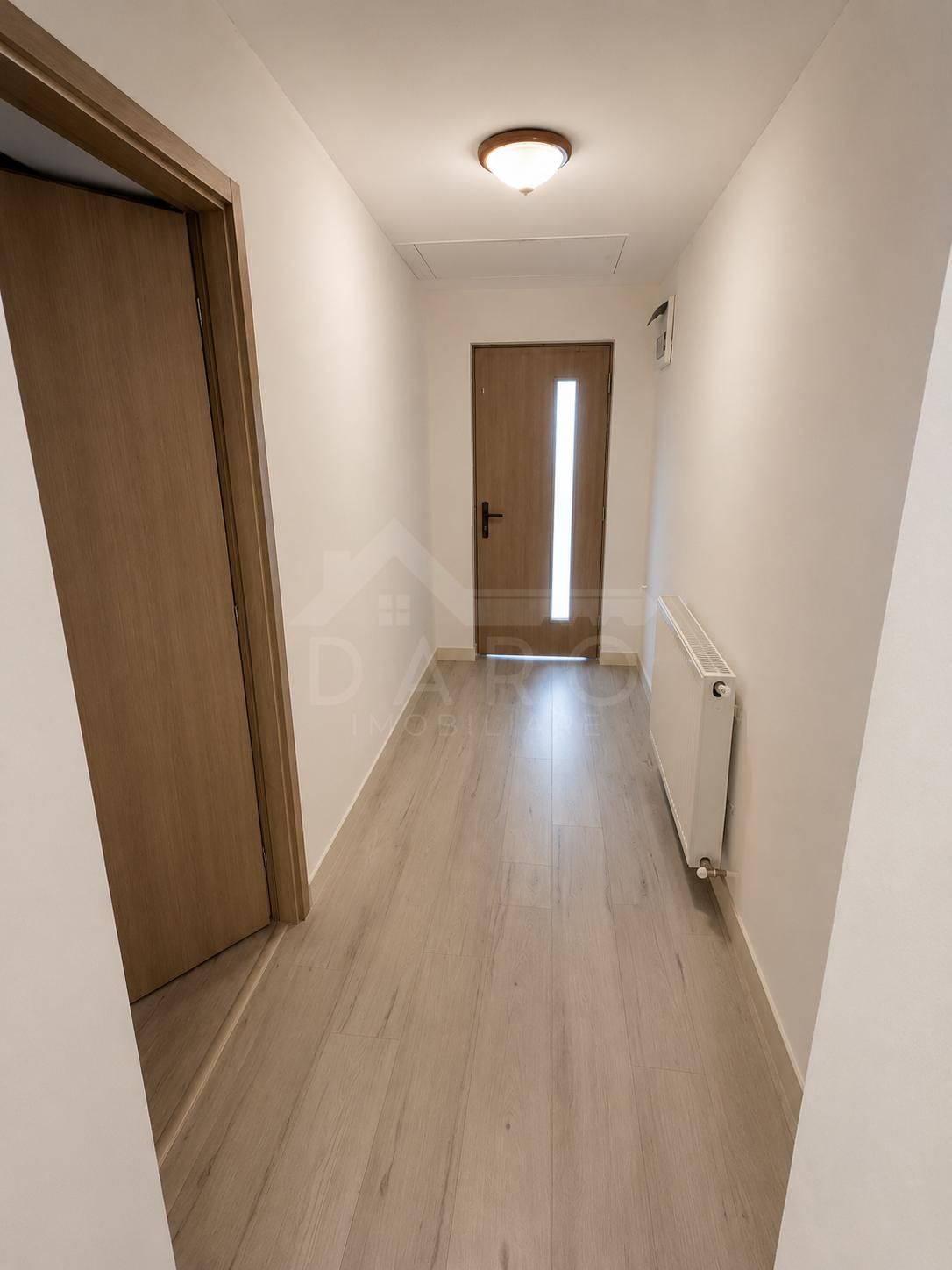 vand casa in Nazna sau schimb  cu apartament plus diferenta — fotografia 9