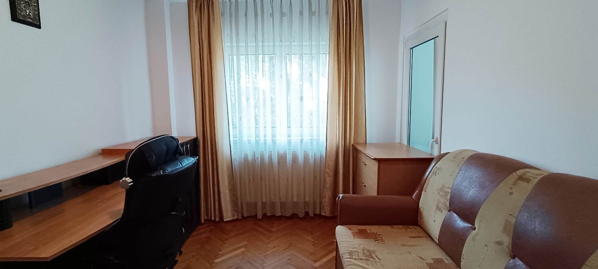 Apartament cu 4 camere in Tractoru-Independentei — fotografia 14