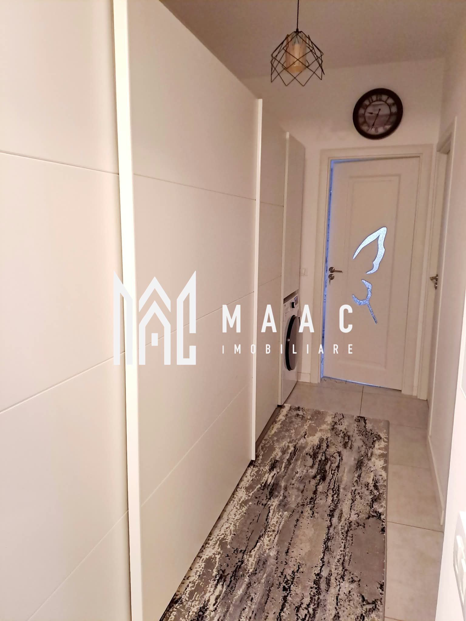 Apartament 2 camere de vânzare | Ostroveni, Râmnicu Vâlcea | parcare — fotografia 4