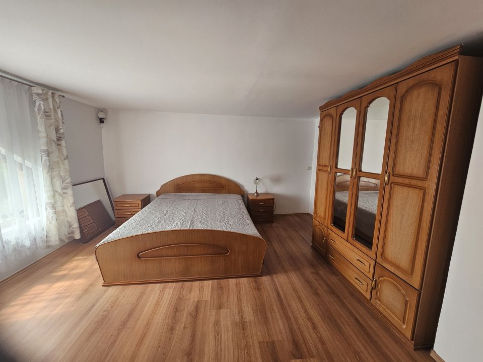 Casa eleganta,zona centrala Aiton,cu ciubar,gradina si panouri fotovoltaice — fotografia 18