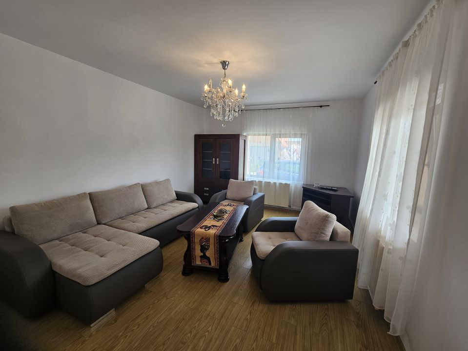 Casa eleganta,zona centrala Aiton,cu ciubar,gradina si panouri fotovoltaice — fotografia 9