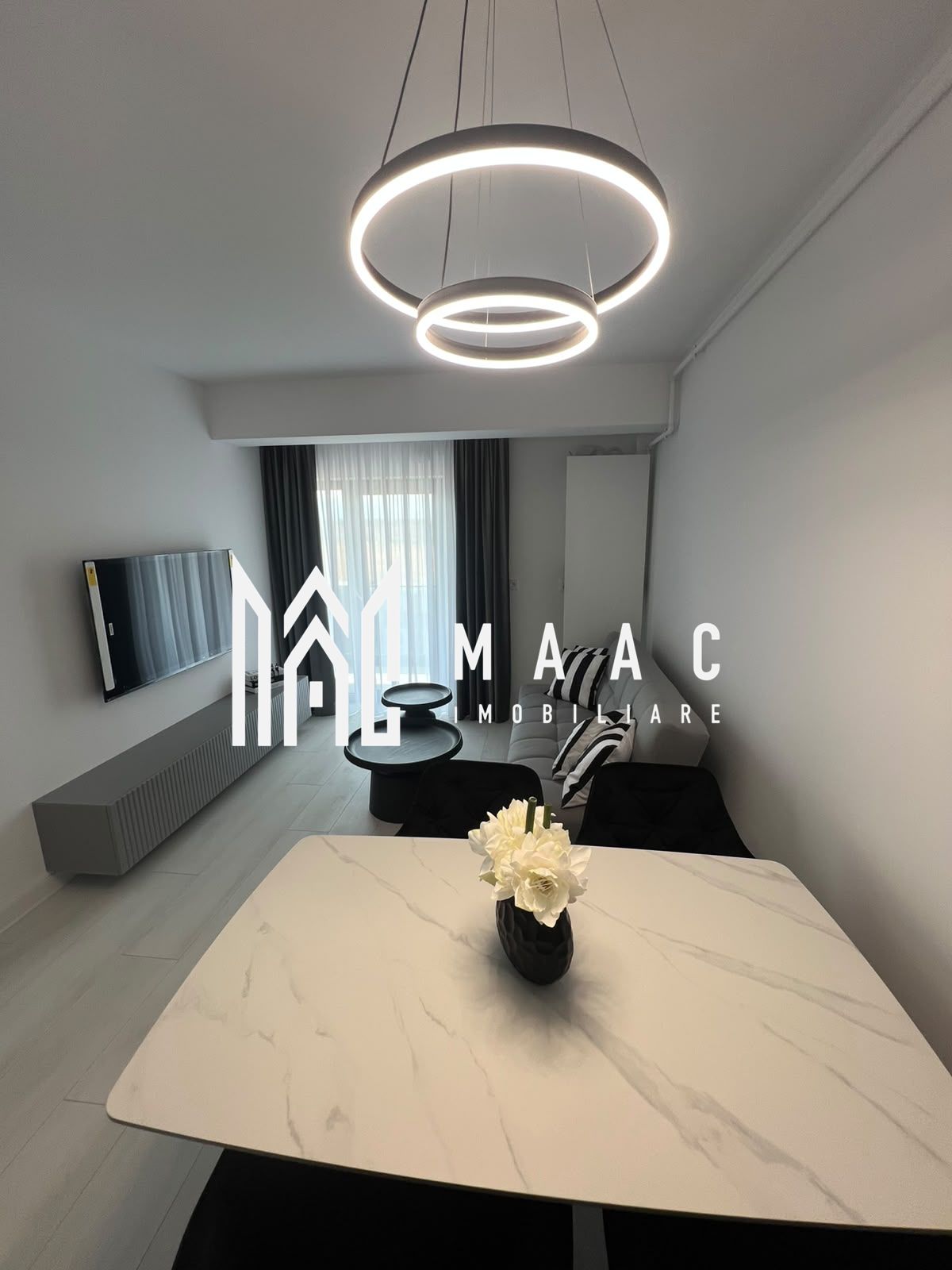 Apartament 2 camere de închiriat | Șelimbăr, Doamna Stanca | parcare — fotografia 2