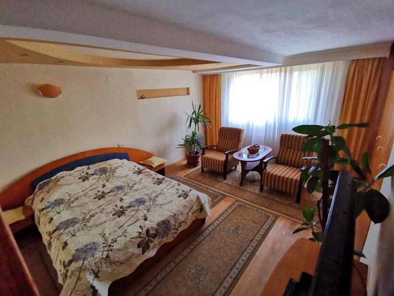 Casa / Vila cu 9 camere Breaza — fotografia 6