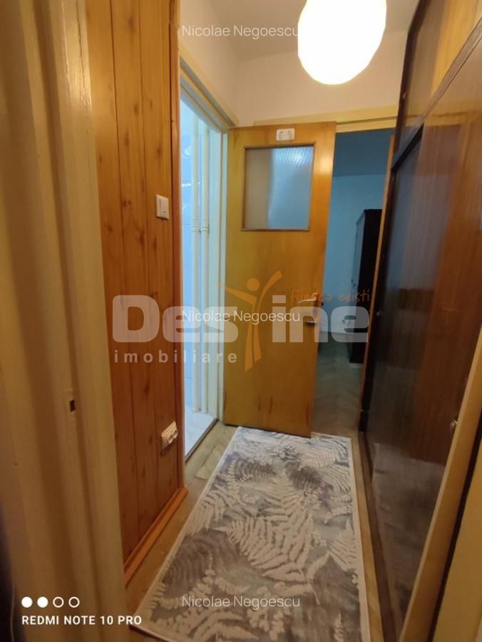 2 camere RENOVAT • MOBILAT • UTILAT • 2 MINUTE METROU JIULUI — fotografia 3