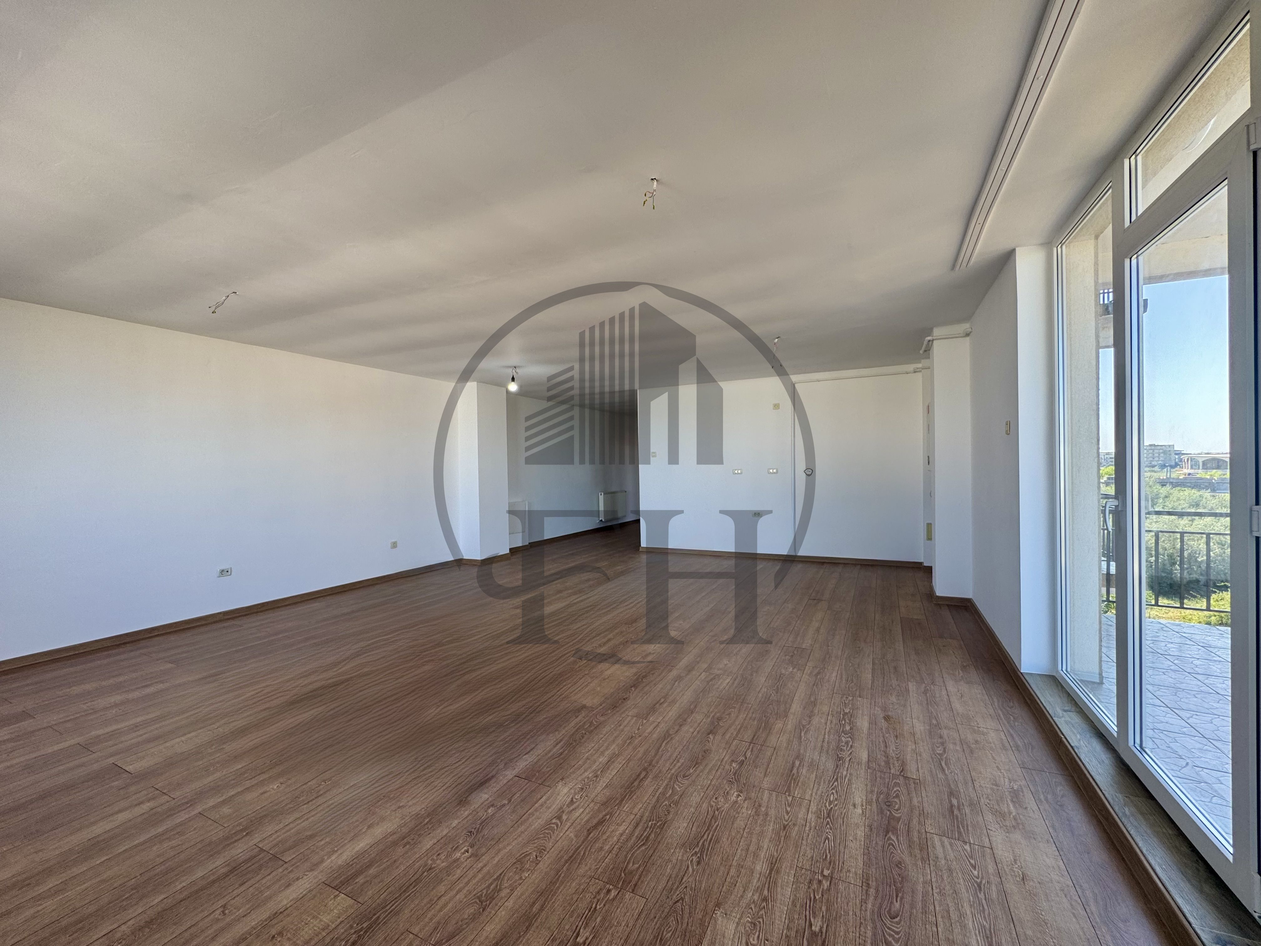 Apartament 3 camere de vânzare Mamaia Nord, Constanța — fotografia 3