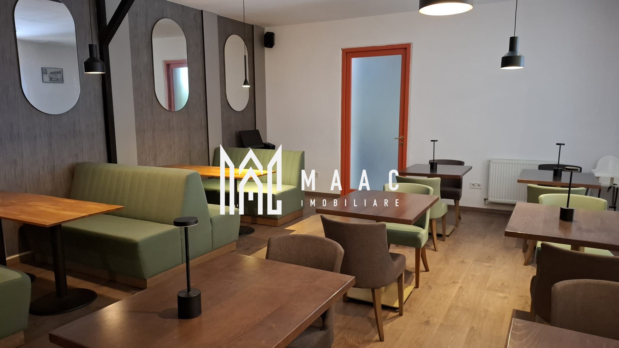Pensiune 12 camere de închiriat | Central, Sibiu | terasă — fotografia 3
