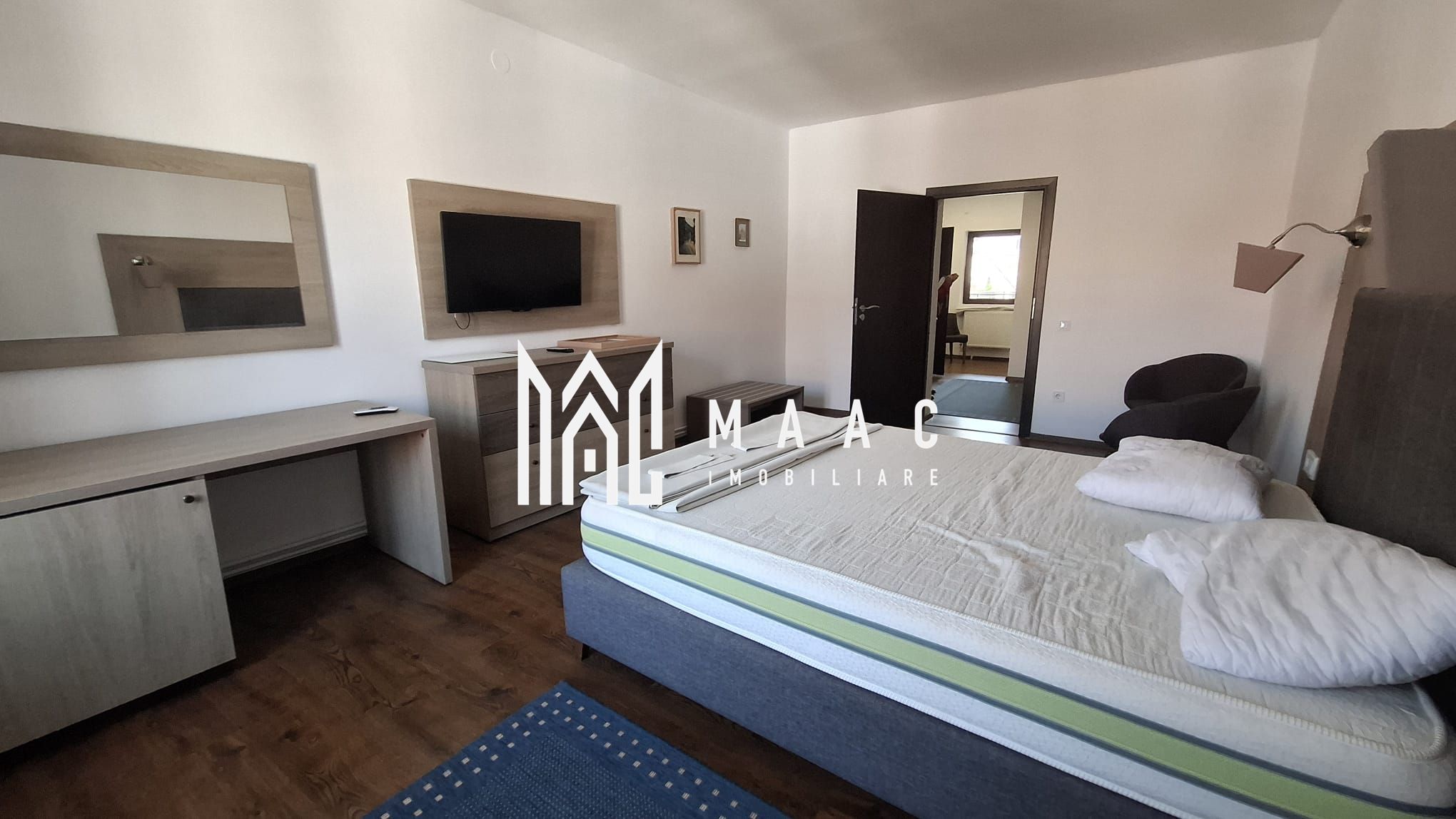 Pensiune 12 camere de închiriat | Central, Sibiu | terasă — fotografia 38