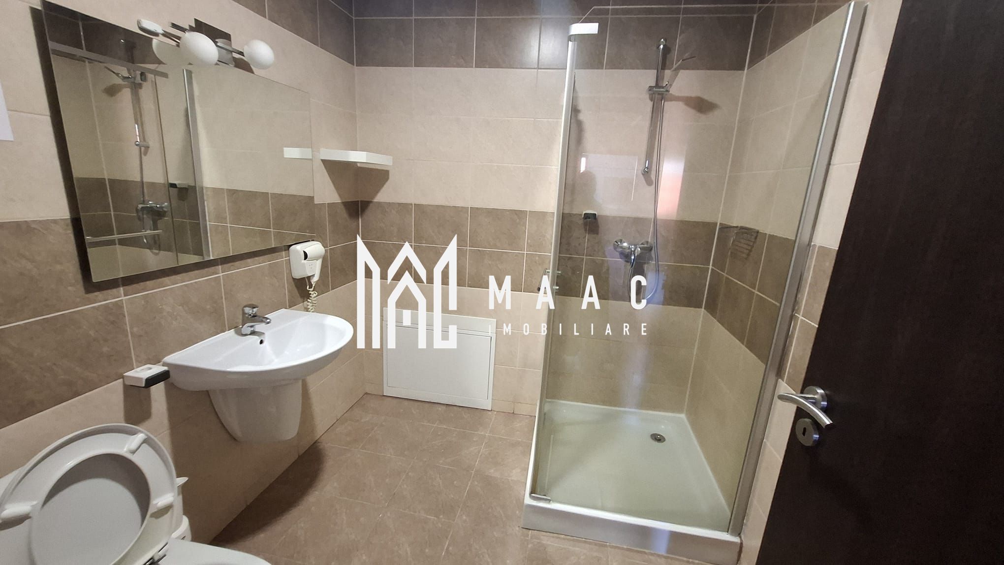 Pensiune 12 camere de închiriat | Central, Sibiu | terasă — fotografia 46