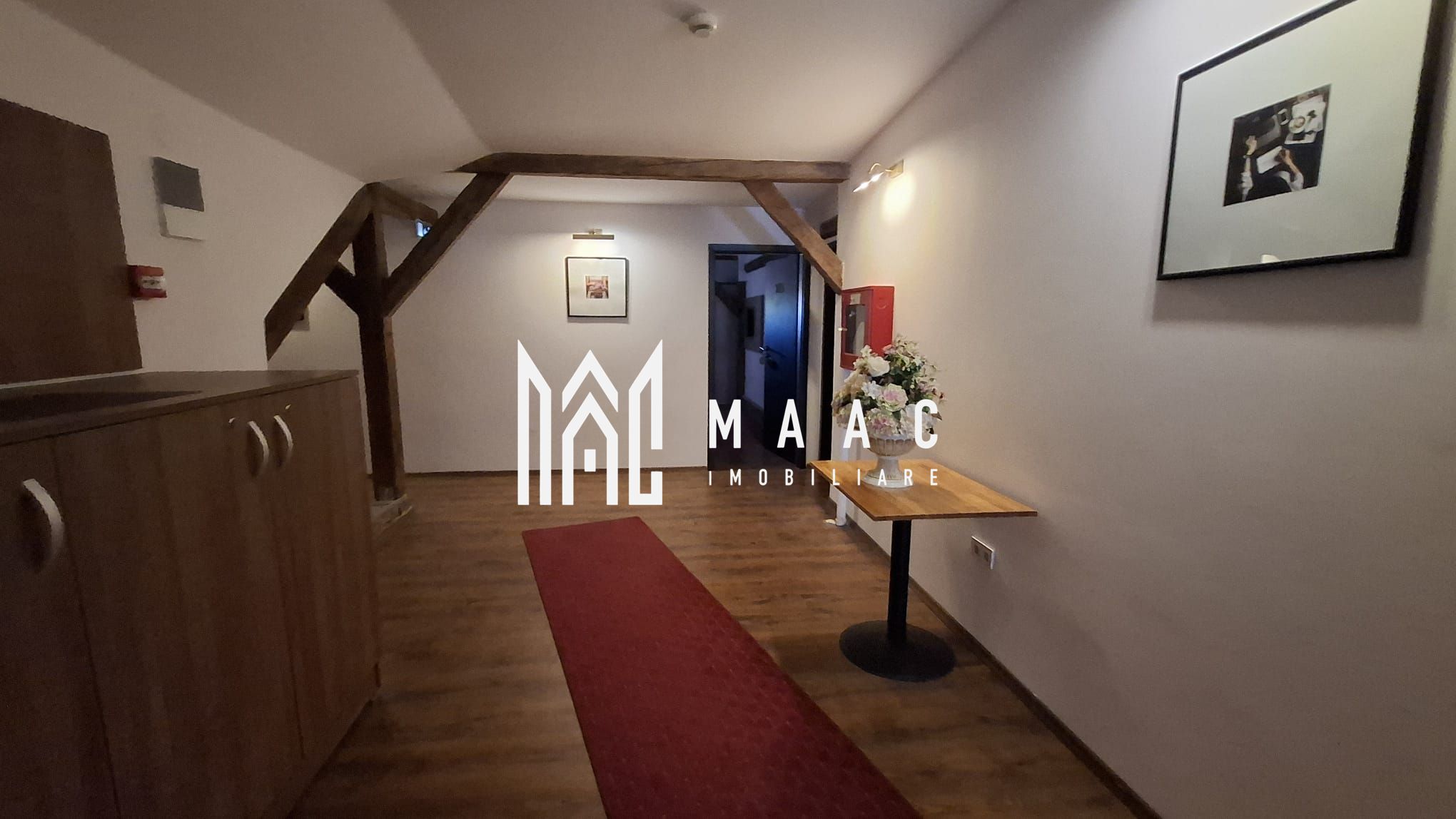 Pensiune 12 camere de închiriat | Central, Sibiu | terasă — fotografia 51