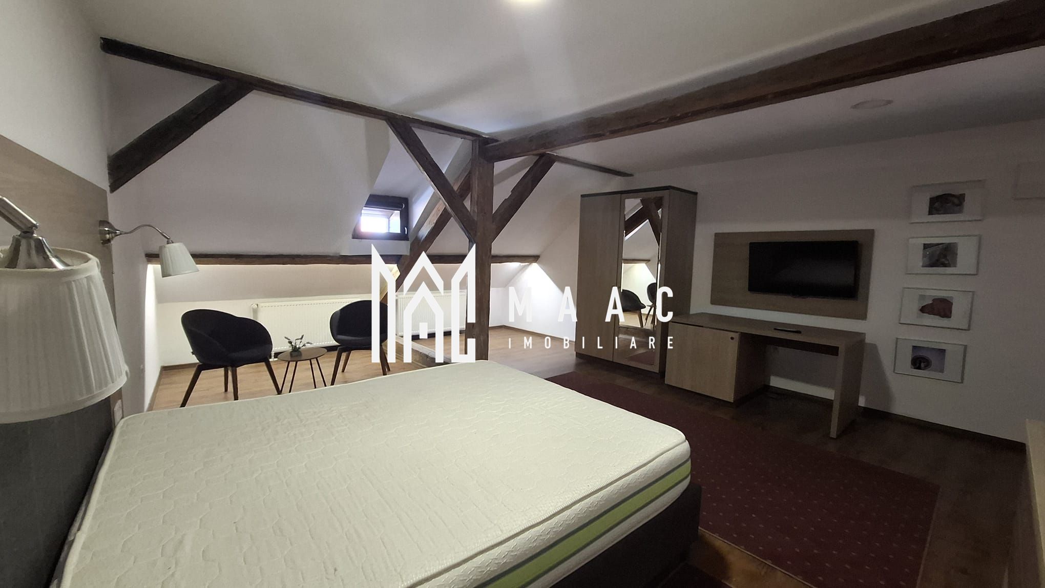 Pensiune 12 camere de închiriat | Central, Sibiu | terasă — fotografia 53
