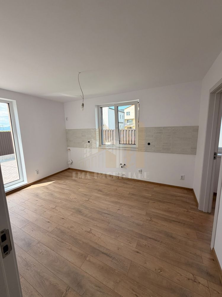 Casa individuala Sânpetru Brasov Parter+Etaj — fotografia 4