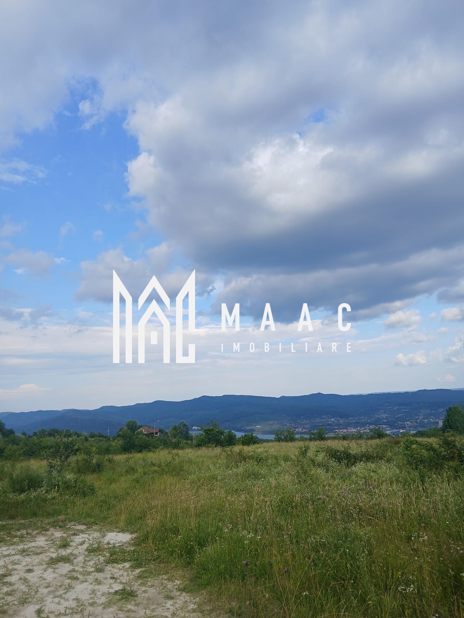 Teren intravilan 500 mp | Cetățuia, Râmnicu Vâlcea | panoramă — fotografia 5